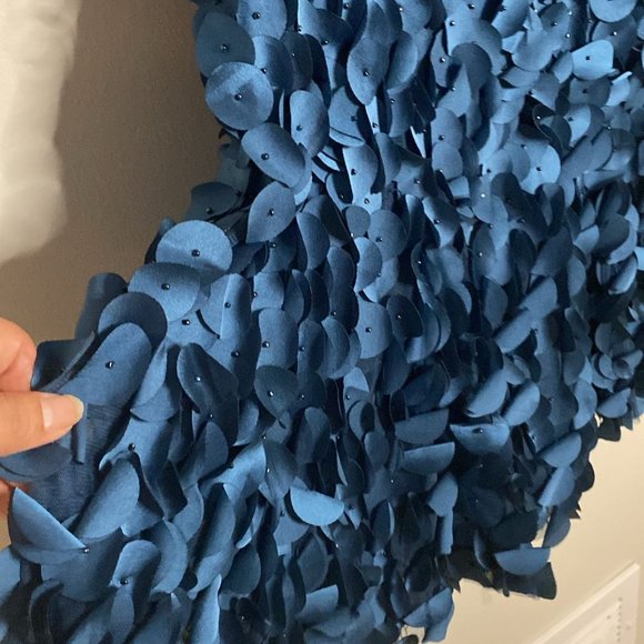 Theia Short Sleeve Cocktail Dress - Picture 7 of 9